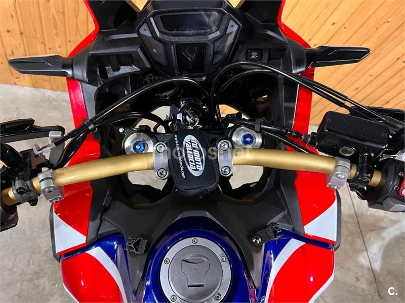 Honda CRF 1000L Africa Twin – Vista 20