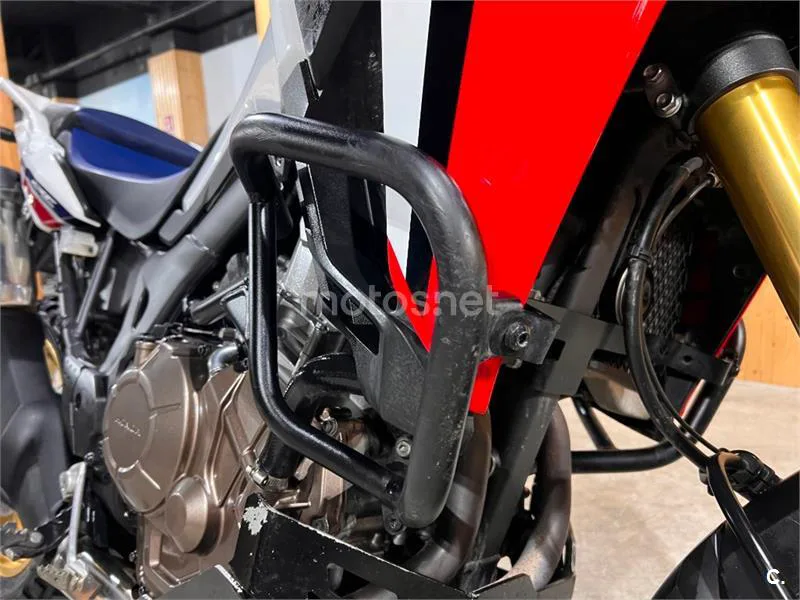 Honda CRF 1000L Africa Twin – Vista 37