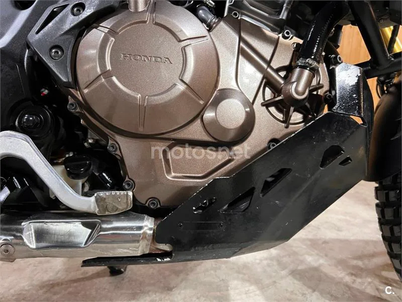 Honda CRF 1000L Africa Twin – Vista 42