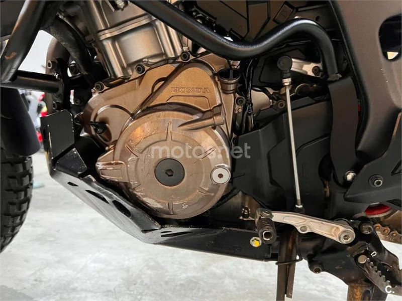 Honda CRF 1000L Africa Twin – Vista 66