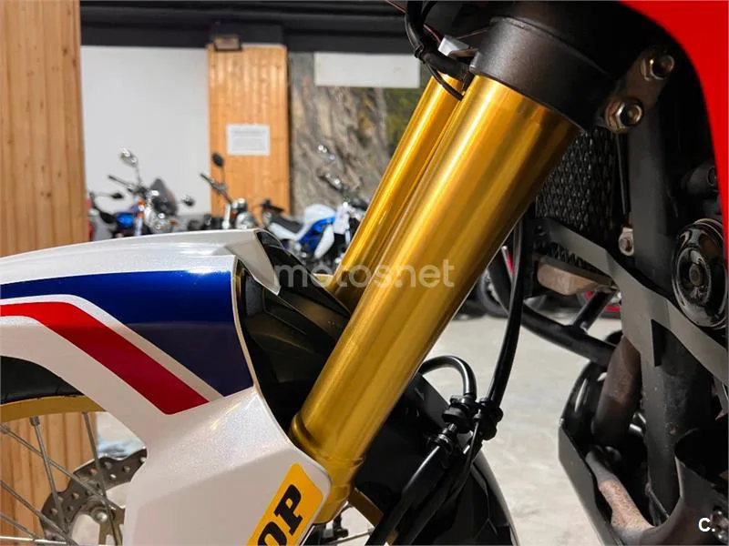 Honda CRF 1000L Africa Twin – Vista 71