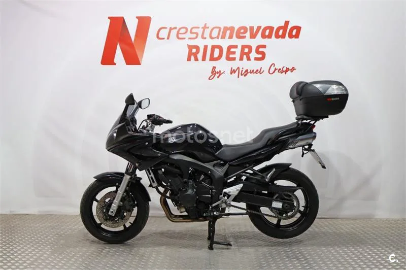 Yamaha FZ6 Fazer – Vista 3
