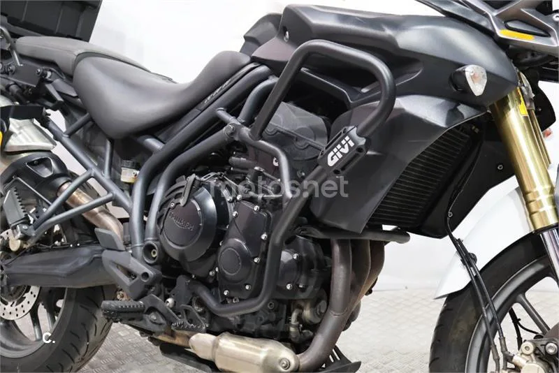 Triumph Tiger 800 – Vista 12