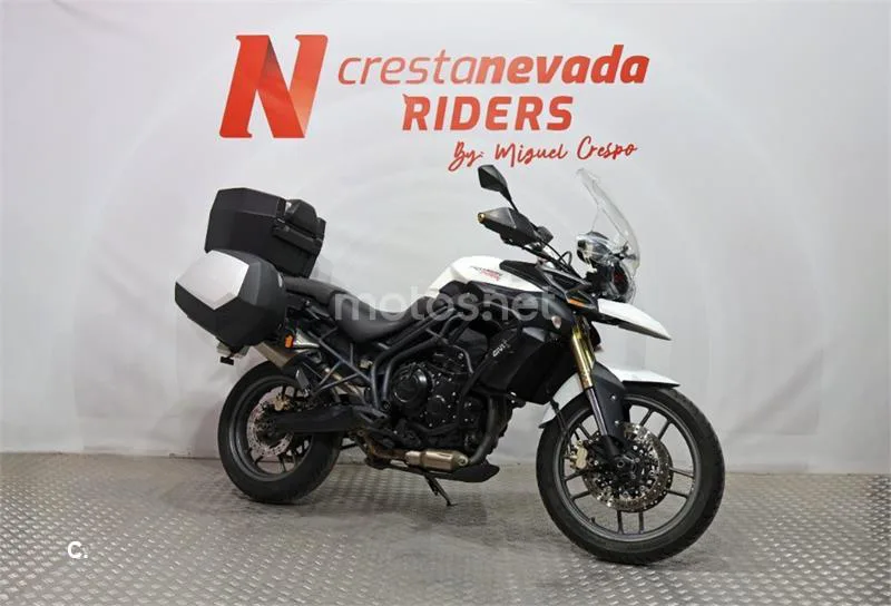 Triumph Tiger 800 – Vista 6