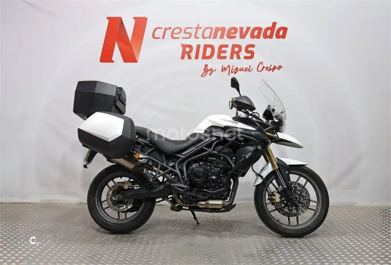 Triumph Tiger 800 – Vista 7