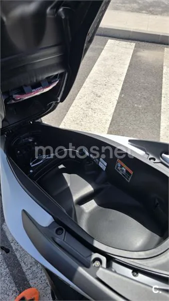 Honda Forza 125 – Vista 2