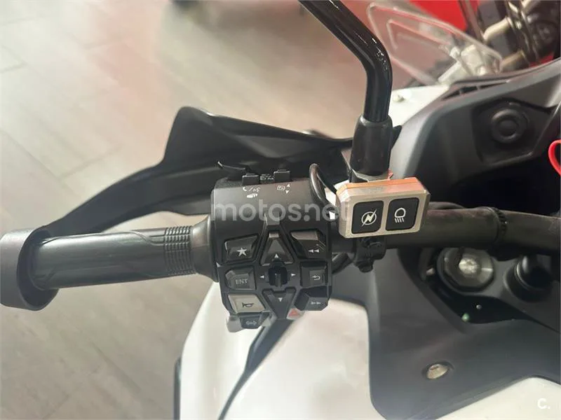 Honda NT1100 – Vista 6