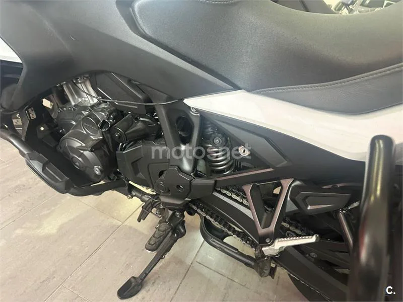 Honda NT1100 – Vista 10