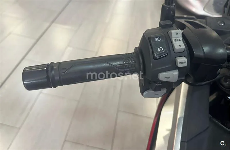 Honda NC 750 X – Vista 6