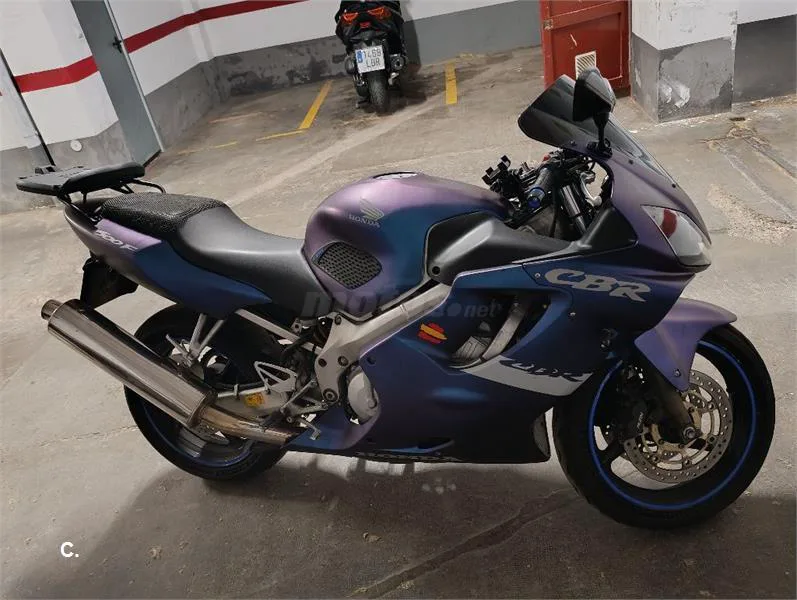 Honda CBR 600F – Vista 2