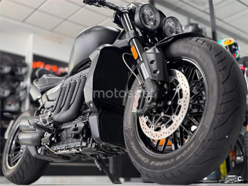 Triumph Rocket 3 – Vista 3
