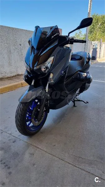 Yamaha XMAX 400 – Vista 2