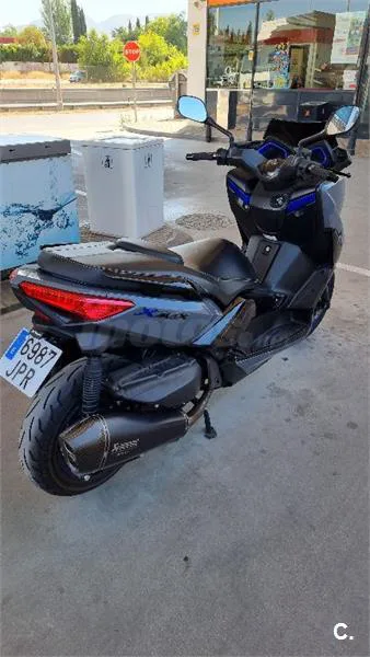Yamaha XMAX 400 – Vista 3