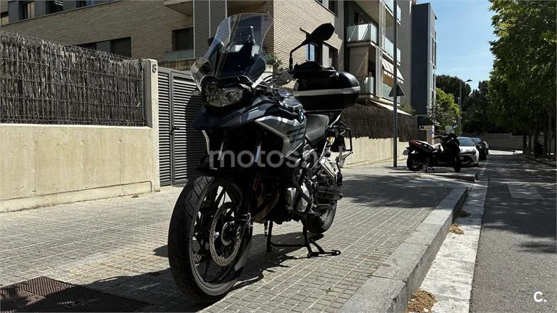 BMW F 750 – Vista 4