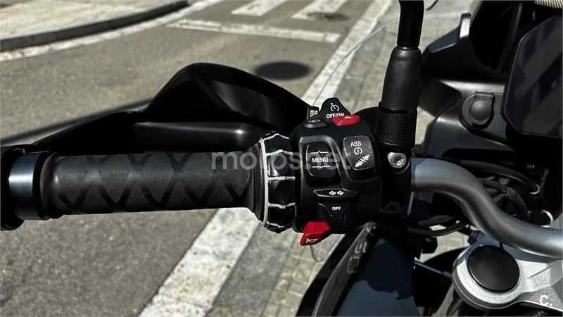 BMW F 750 – Vista 7