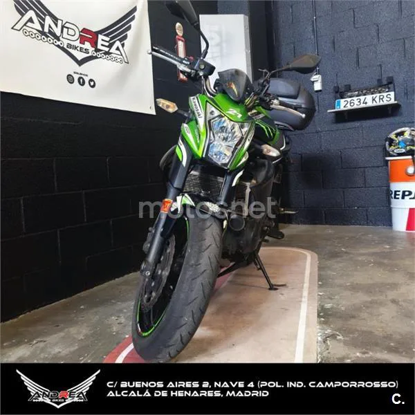 Kawasaki ER-6N – Vista 3
