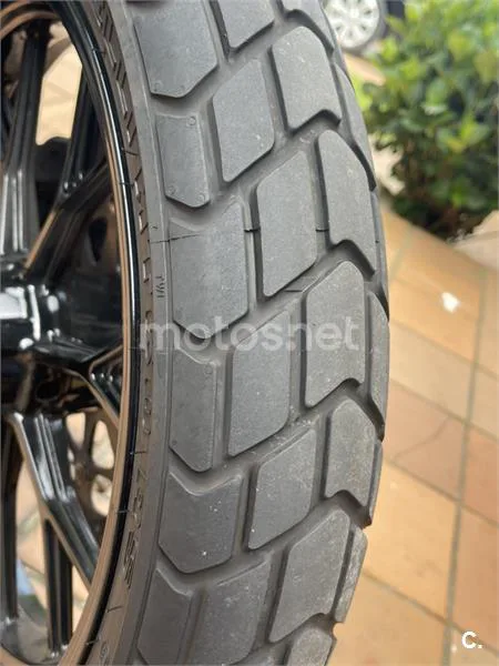 Ducati Scrambler – Vista 2