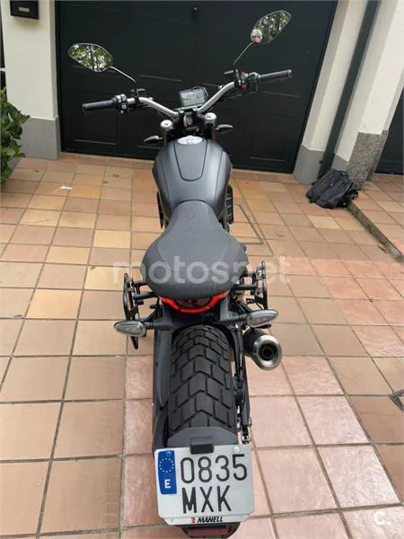 Ducati Scrambler – Vista 12