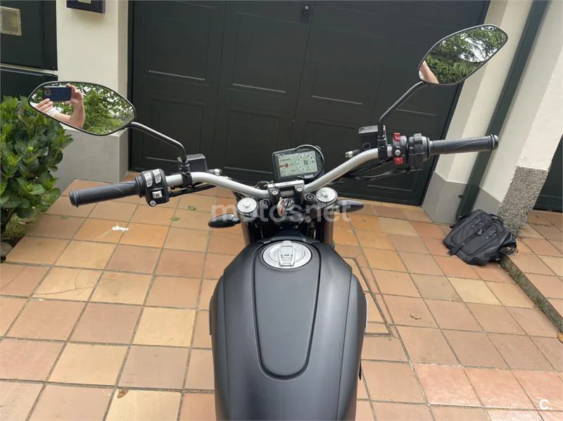 Ducati Scrambler – Vista 4
