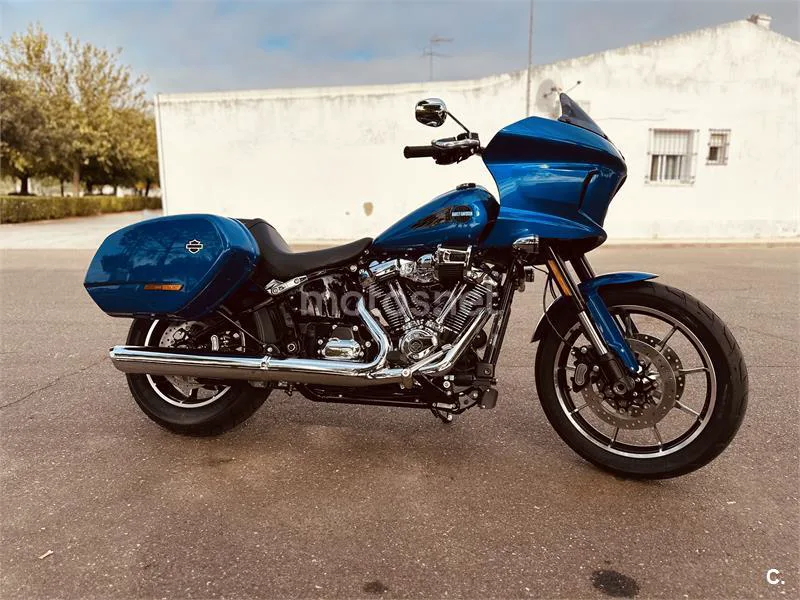 Harley-Davidson Low Rider ST – Vista 4