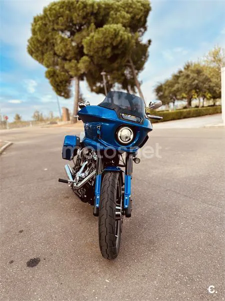 Harley-Davidson Low Rider ST – Vista 7