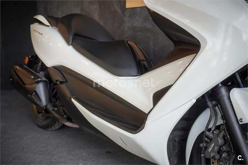 Honda Forza 300 – Vista 4