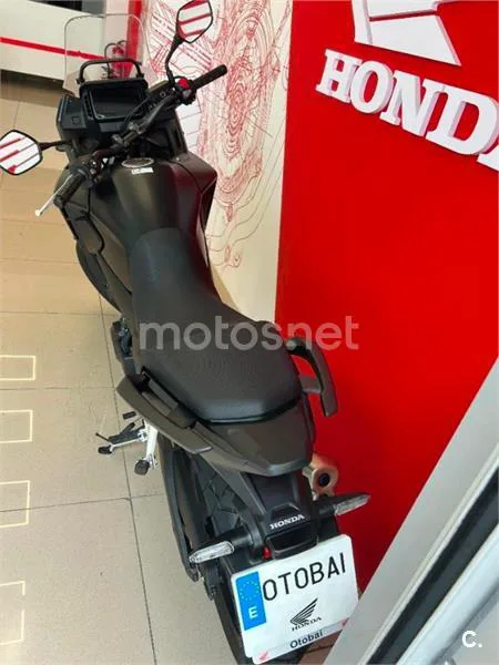 Honda NX 500 – Vista 8