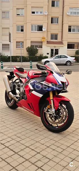 Honda CBR 1000 RR-R Fireblade SP – Vista 4