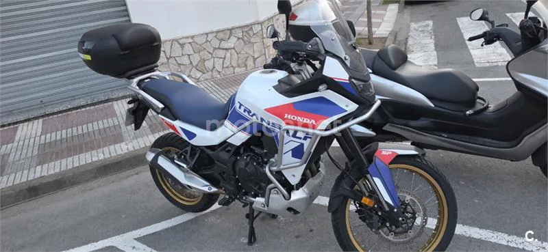 Honda XL 750 Transalp – Vista 3