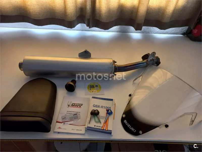 Suzuki GSX R1000 – Vista 9