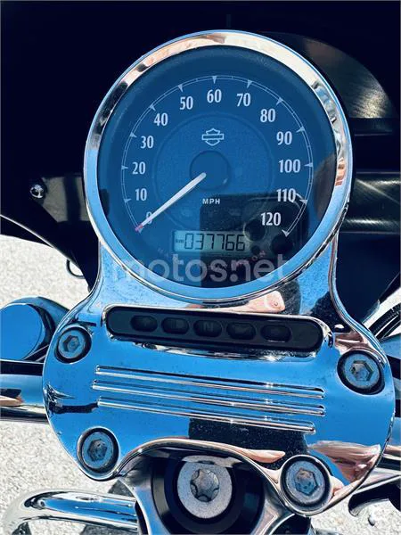 Harley-Davidson Sportster Superlow – Vista 12