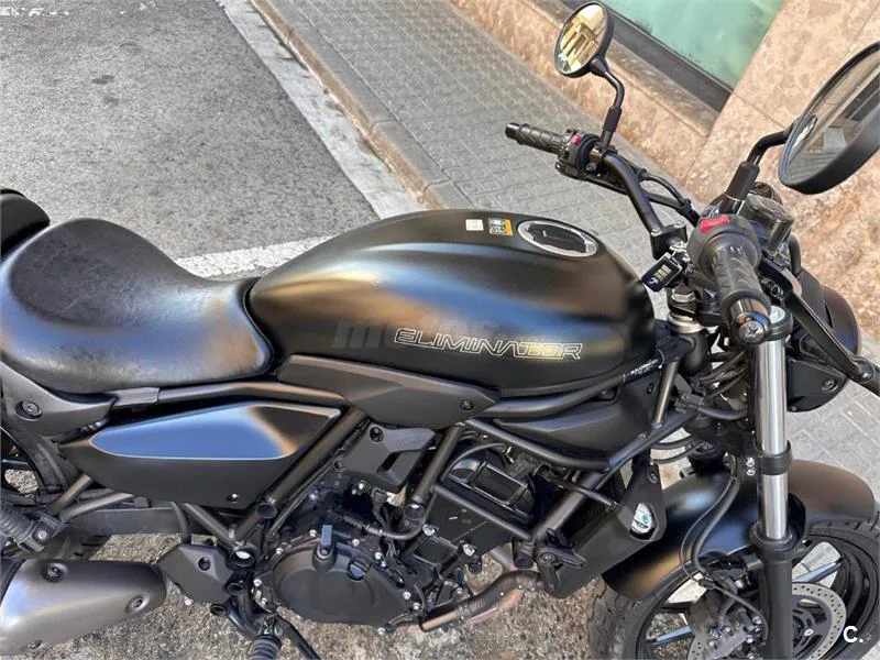 Kawasaki Eliminator 500 – Vista 5