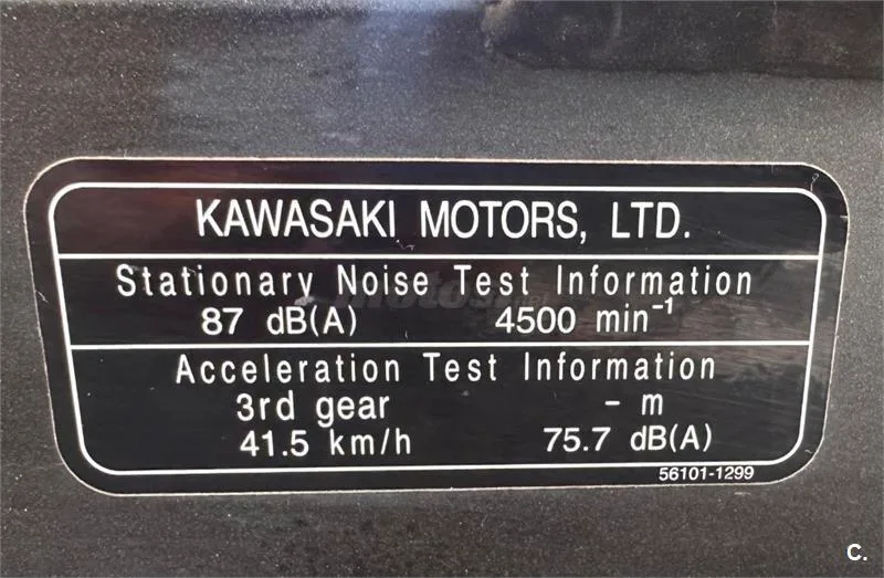 Kawasaki Eliminator 500 – Vista 6