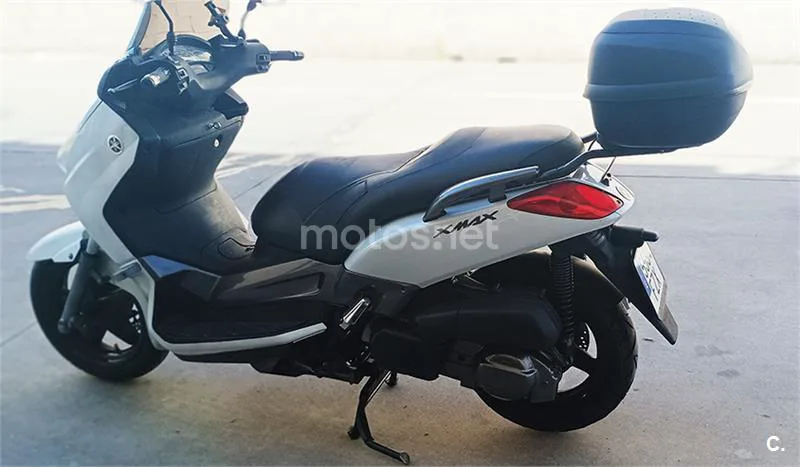 Yamaha XMAX 250 – Vista 4