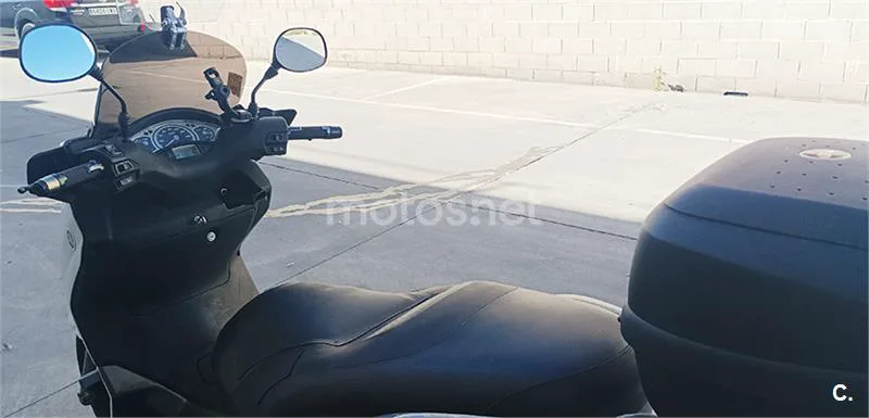 Yamaha XMAX 250 – Vista 5