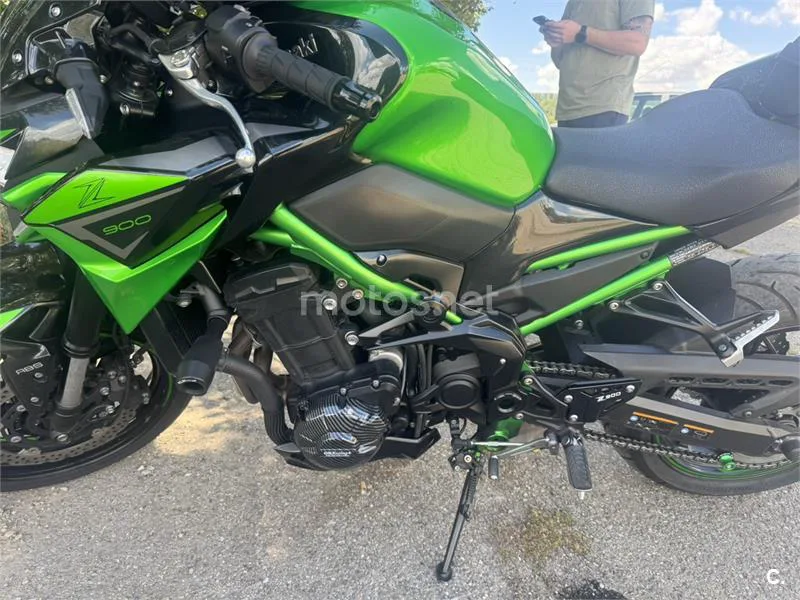 Kawasaki Z 900 – Vista 2