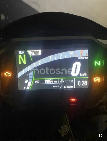 Kawasaki Z 900 – Vista 4