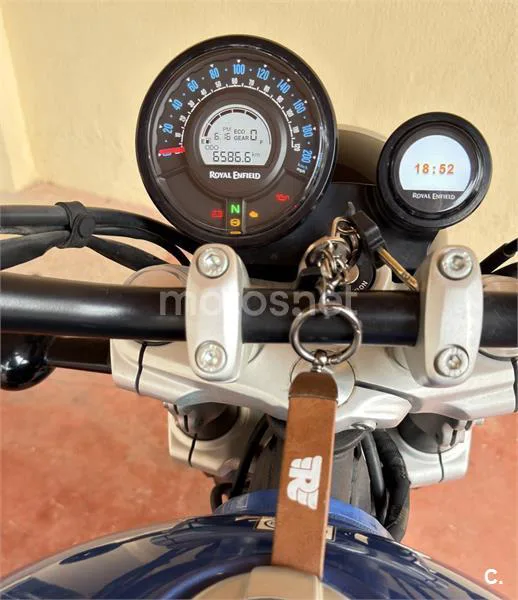 Royal Enfield Super Meteor 650 – Vista 7