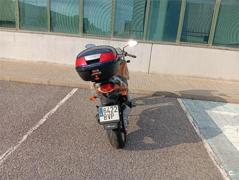 BMW F 650 CS Scarver – Vista 3