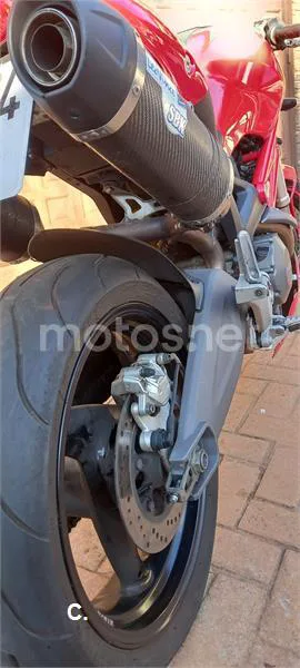 Ducati Monster 696 – Vista 13