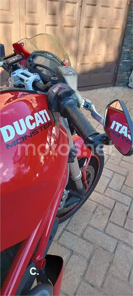 Ducati Monster 696 – Vista 8