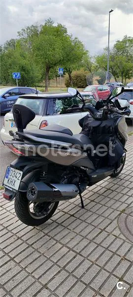 Kymco Xciting 400i – Vista 4