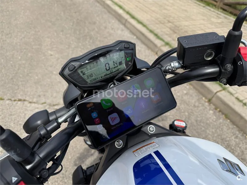 Suzuki SV 650 – Vista 2