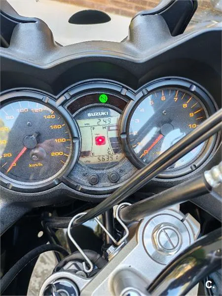 Suzuki V-Strom 650 – Vista 2