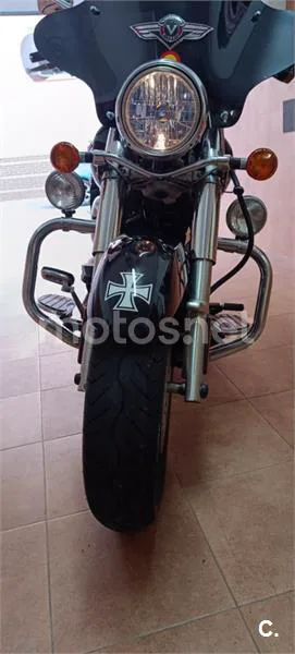 Kawasaki VN 900 Classic – Vista 8