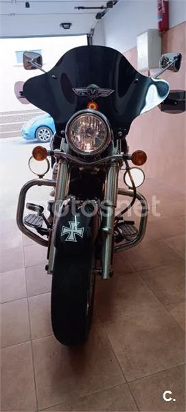 Kawasaki VN 900 Classic – Vista 9