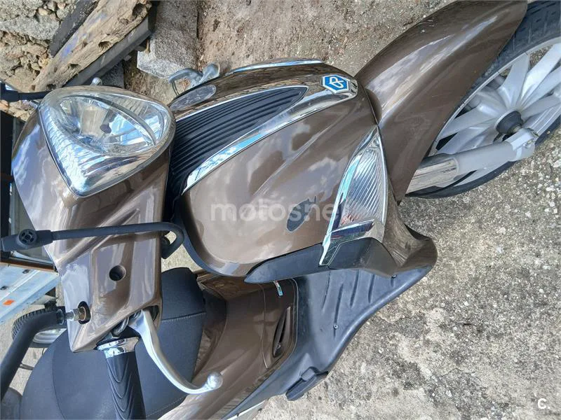 Piaggio Liberty 125 – Vista 4