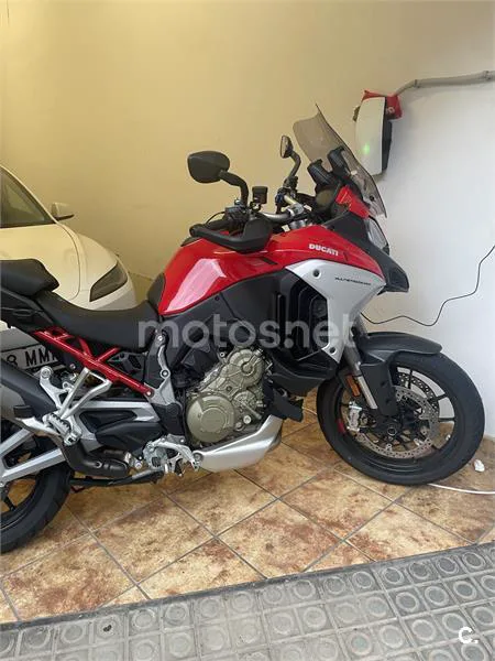 Ducati Multistrada V4 – Vista 3
