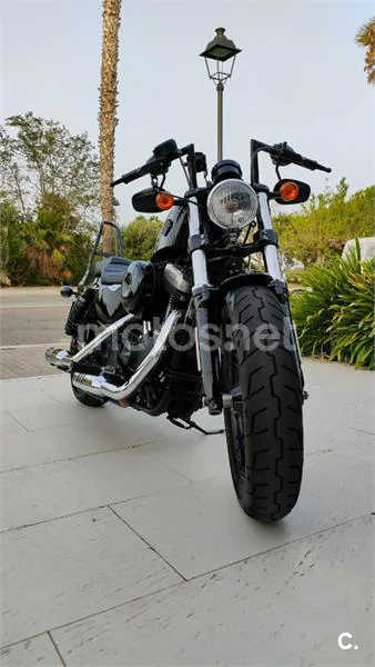 Harley-Davidson Sportster Forty-Eight – Vista 24