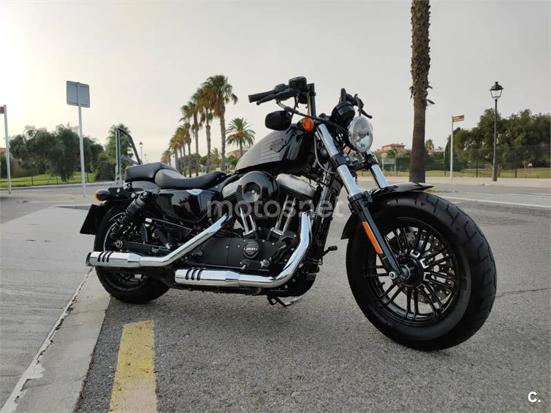 Harley-Davidson Sportster Forty-Eight – Vista 25